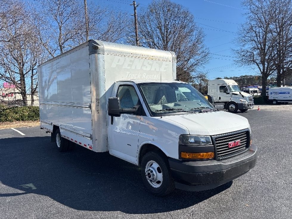 Light Duty Box Truck-Light and Medium Duty Trucks-GMC-2021-Savana G33903-Atlanta-GA-113,491\n\t\tmiles-$ 29,250 - Image 1
