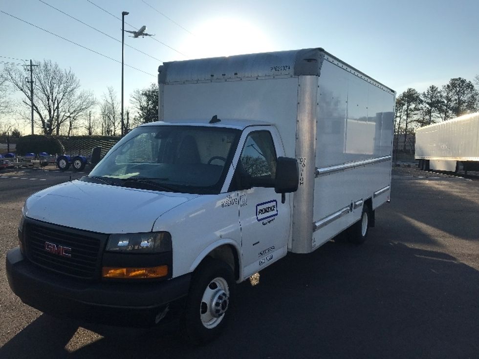 Light Duty Box Truck-Light and Medium Duty Trucks-GMC-2021-Savana G33903-Atlanta-GA-67,590\n\t\tmiles-$ 40,500 - Image 3