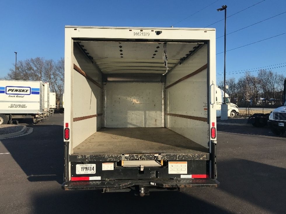 Light Duty Box Truck-Light and Medium Duty Trucks-GMC-2021-Savana G33903-Atlanta-GA-67,590\n\t\tmiles-$ 40,500 - Image 8