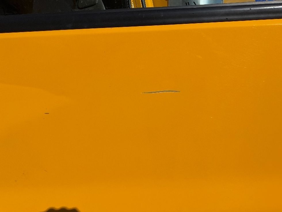 Light Duty Box Truck-Light and Medium Duty Trucks-GMC-2021-Savana G33903-Atlanta-GA-72,308\n\t\tmiles-$ 35,750 - Image 24