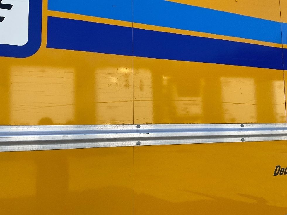 Light Duty Box Truck-Light and Medium Duty Trucks-GMC-2021-Savana G33903-Atlanta-GA-72,308\n\t\tmiles-$ 35,750 - Image 28