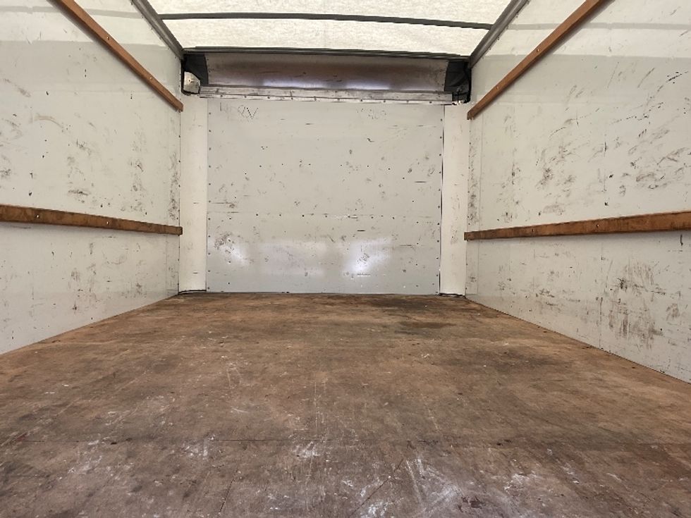 Light Duty Box Truck-Light and Medium Duty Trucks-GMC-2021-Savana G33903-Atlanta-GA-72,308\n\t\tmiles-$ 35,750 - Image 7