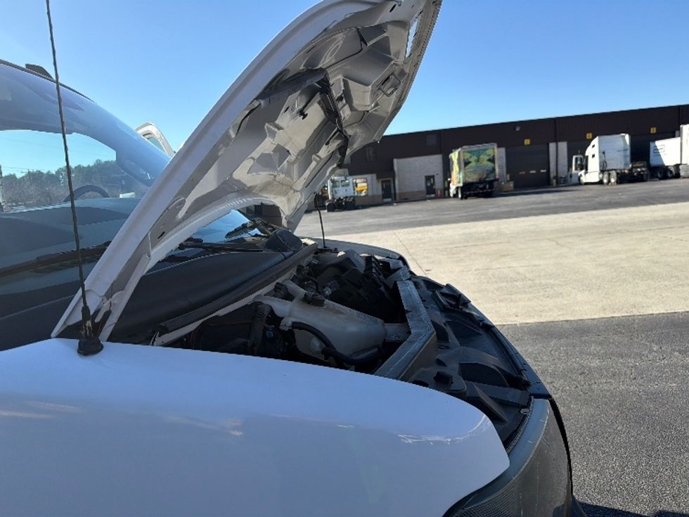 Light Duty Box Truck-Light and Medium Duty Trucks-GMC-2021-Savana G33903-Atlanta-GA-88,047\n\t\tmiles-$ 32,250 - Image 21