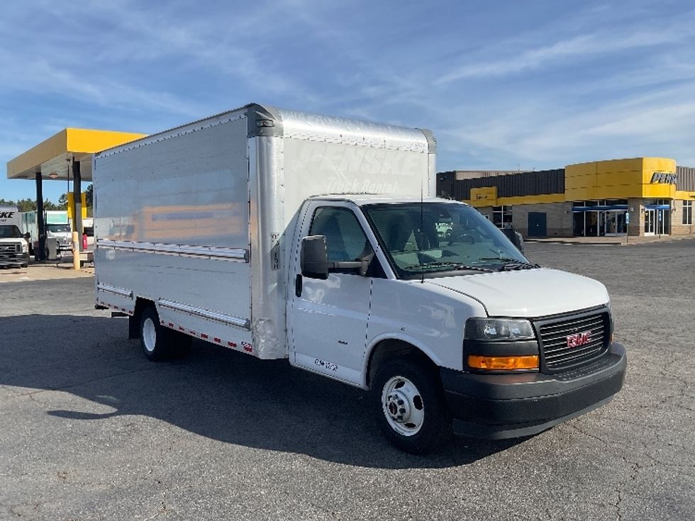 Light Duty Box Truck-Light and Medium Duty Trucks-GMC-2021-Savana G33903-Augusta-GA-104,379\n\t\tmiles-$ 30,750 - Image 1