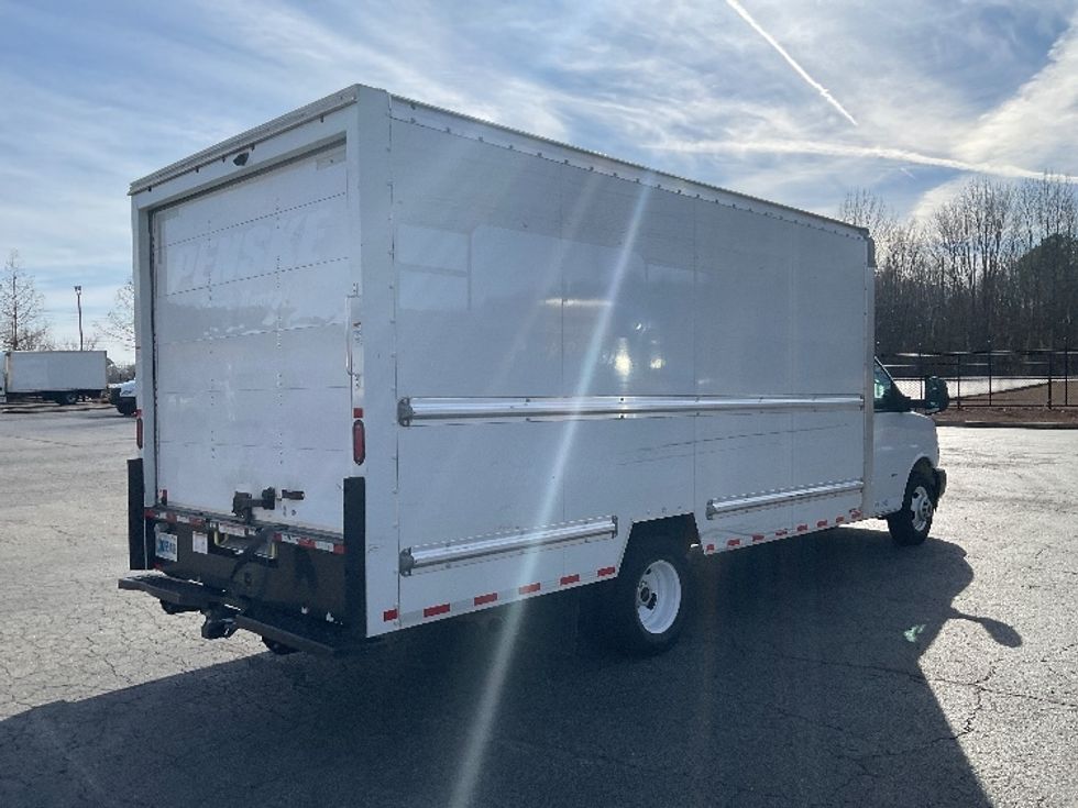 Light Duty Box Truck-Light and Medium Duty Trucks-GMC-2021-Savana G33903-Augusta-GA-104,379\n\t\tmiles-$ 30,750 - Image 13