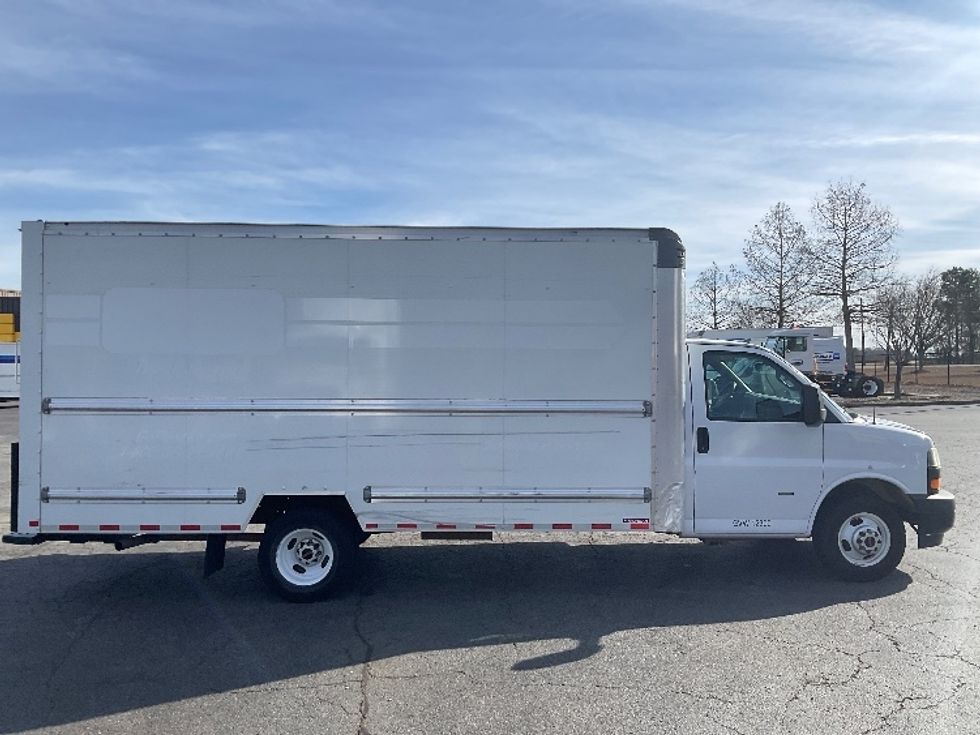 Light Duty Box Truck-Light and Medium Duty Trucks-GMC-2021-Savana G33903-Augusta-GA-104,379\n\t\tmiles-$ 30,750 - Image 15