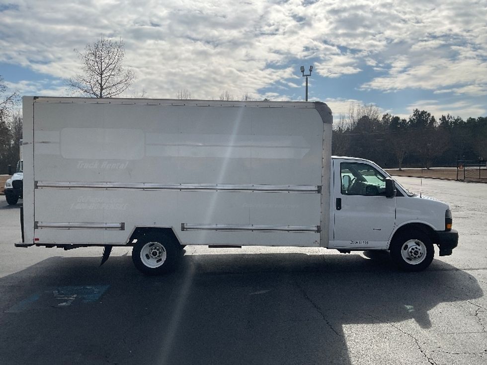 Light Duty Box Truck-Light and Medium Duty Trucks-GMC-2021-Savana G33903-Augusta-GA-108,249\n\t\tmiles-$ 30,250 - Image 15