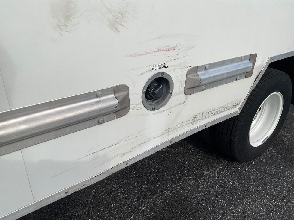 Light Duty Box Truck-Light and Medium Duty Trucks-GMC-2021-Savana G33903-Augusta-GA-108,249\n\t\tmiles-$ 30,250 - Image 26