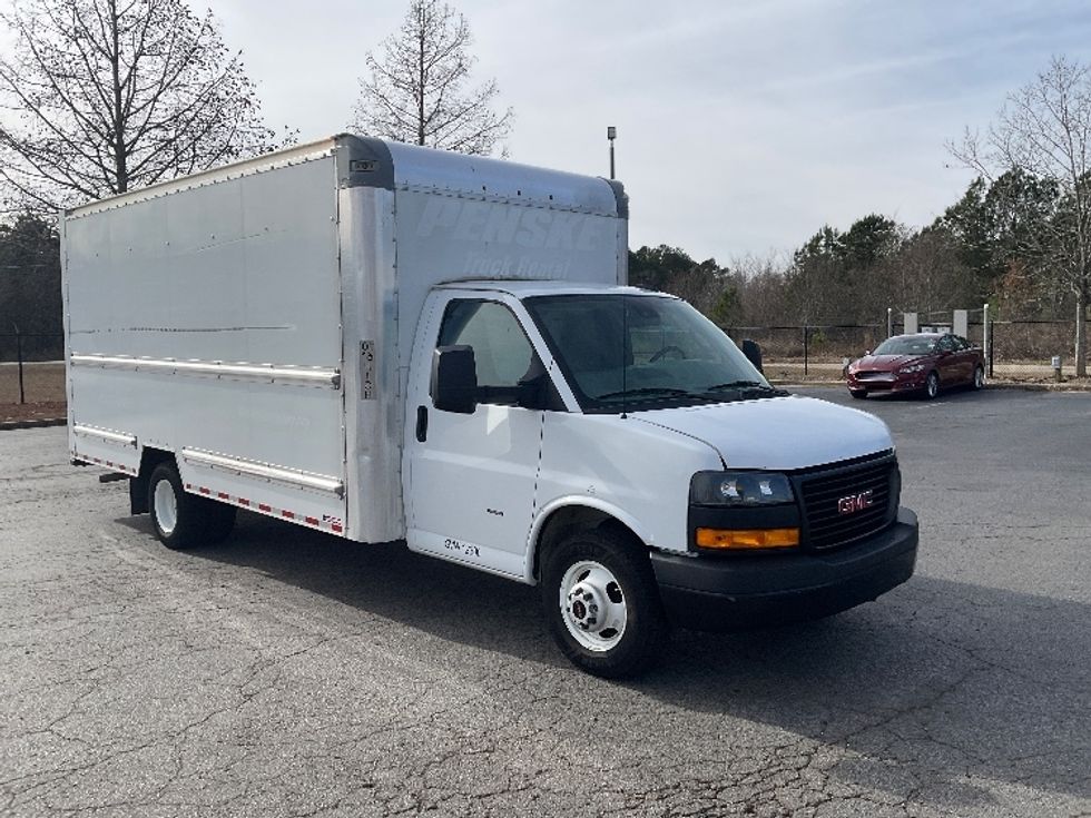 Light Duty Box Truck-Light and Medium Duty Trucks-GMC-2021-Savana G33903-Augusta-GA-90,311\n\t\tmiles-$ 32,500 - Image 1