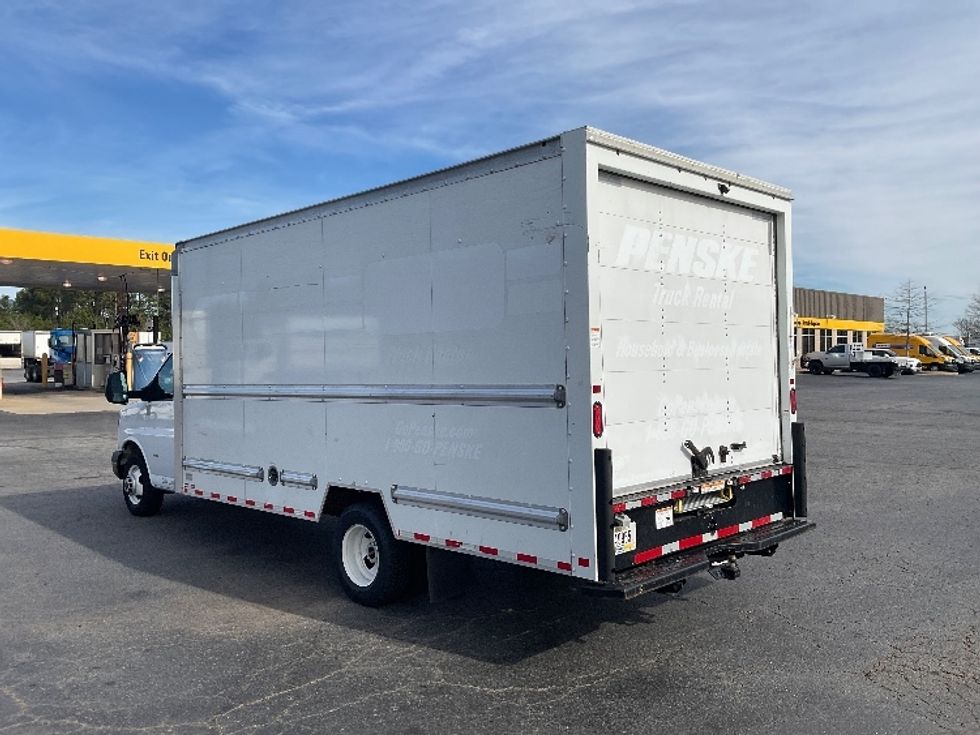 Light Duty Box Truck-Light and Medium Duty Trucks-GMC-2021-Savana G33903-Augusta-GA-90,311\n\t\tmiles-$ 32,500 - Image 6