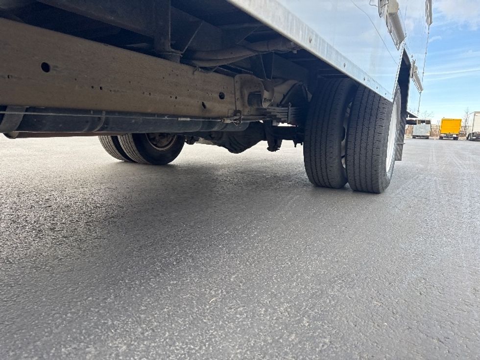 Light Duty Box Truck-Light and Medium Duty Trucks-GMC-2021-Savana G33903-Aurora-CO-112,315\n\t\tmiles-$ 29,500 - Image 5