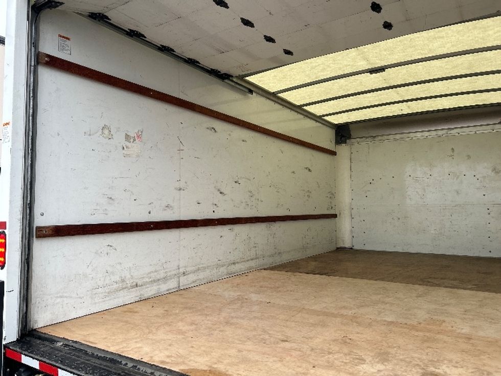 Light Duty Box Truck-Light and Medium Duty Trucks-GMC-2021-Savana G33903-Aurora-CO-64,277\n\t\tmiles-$ 35,250 - Image 11