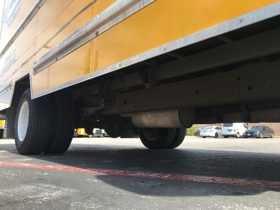 Light Duty Box Truck-Light and Medium Duty Trucks-GMC-2021-Savana G33903-Austin-TX-81,235\n\t\tmiles-$ 32,750 - Image 14