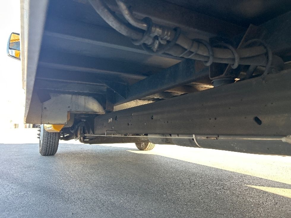 Light Duty Box Truck-Light and Medium Duty Trucks-GMC-2021-Savana G33903-Bakersfield-CA-100,799\n\t\tmiles-$ 27,500 - Image 5