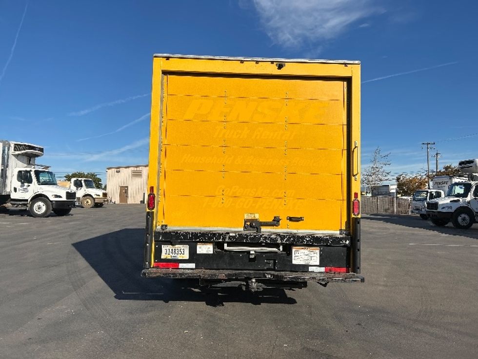 Light Duty Box Truck-Light and Medium Duty Trucks-GMC-2021-Savana G33903-Bakersfield-CA-100,799\n\t\tmiles-$ 27,500 - Image 7