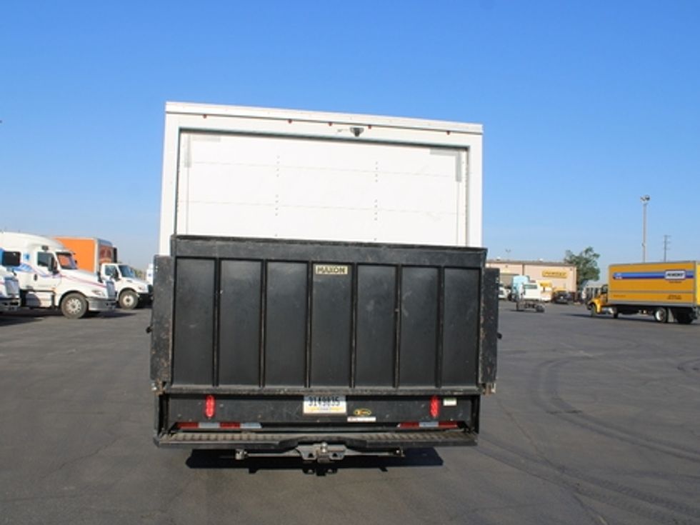 Light Duty Box Truck-Light and Medium Duty Trucks-GMC-2021-Savana G33903-Bakersfield-CA-87,624\n\t\tmiles-$ 32,750 - Image 7