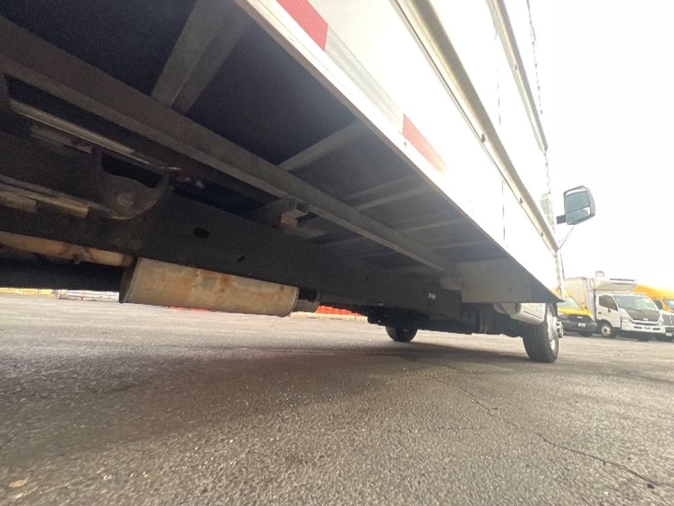 Light Duty Box Truck-Light and Medium Duty Trucks-GMC-2021-Savana G33903-Baltimore-MD-106,217\n\t\tmiles-$ 29,250 - Image 14