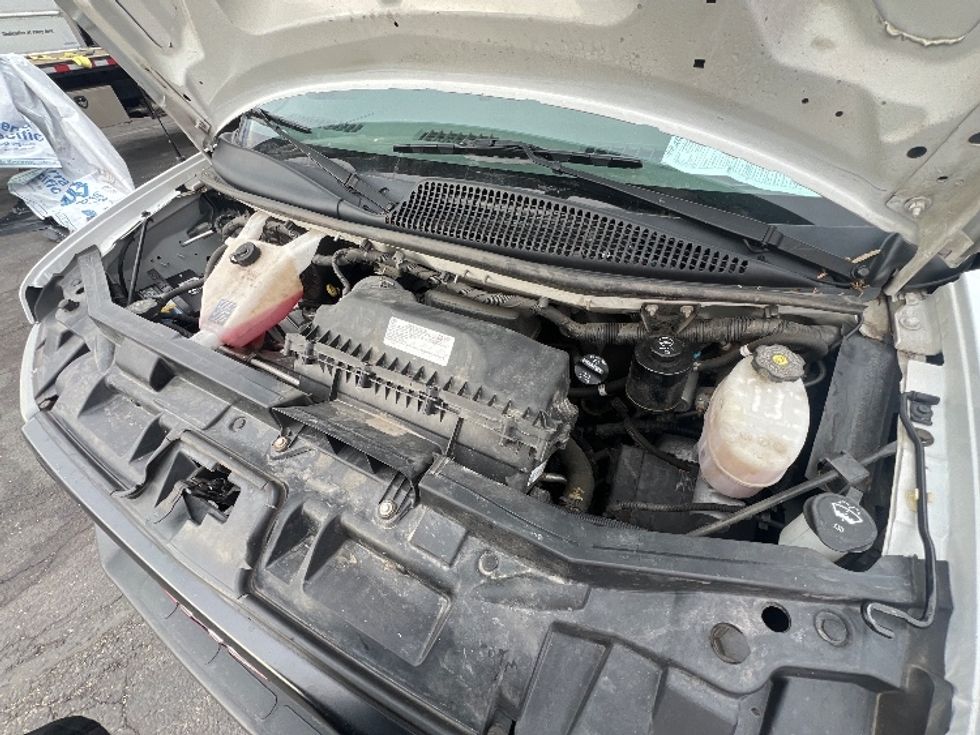 Light Duty Box Truck-Light and Medium Duty Trucks-GMC-2021-Savana G33903-Baltimore-MD-106,217\n\t\tmiles-$ 29,250 - Image 24