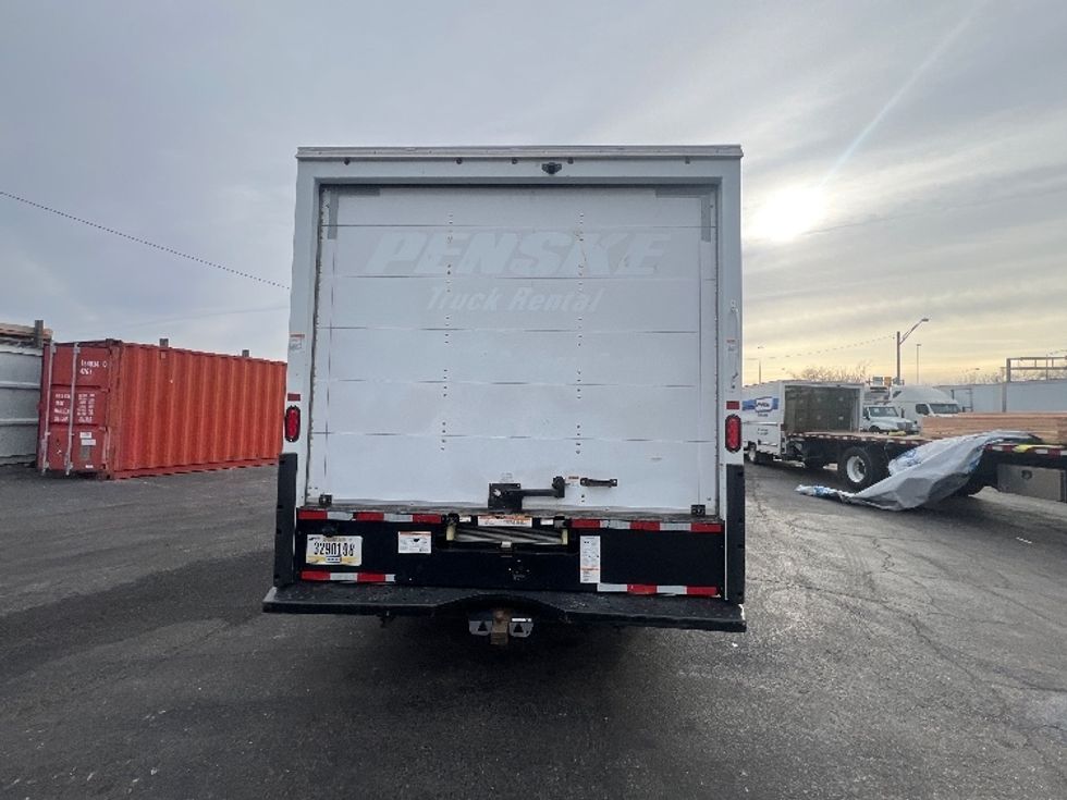 Light Duty Box Truck-Light and Medium Duty Trucks-GMC-2021-Savana G33903-Baltimore-MD-106,217\n\t\tmiles-$ 29,250 - Image 7