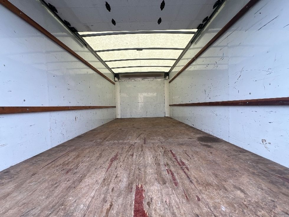 Light Duty Box Truck-Light and Medium Duty Trucks-GMC-2021-Savana G33903-Baltimore-MD-106,217\n\t\tmiles-$ 29,250 - Image 8