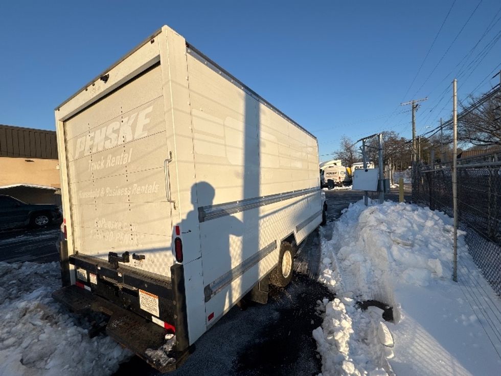 Light Duty Box Truck-Light and Medium Duty Trucks-GMC-2021-Savana G33903-Baltimore-MD-106,497\n\t\tmiles-$ 27,750 - Image 11