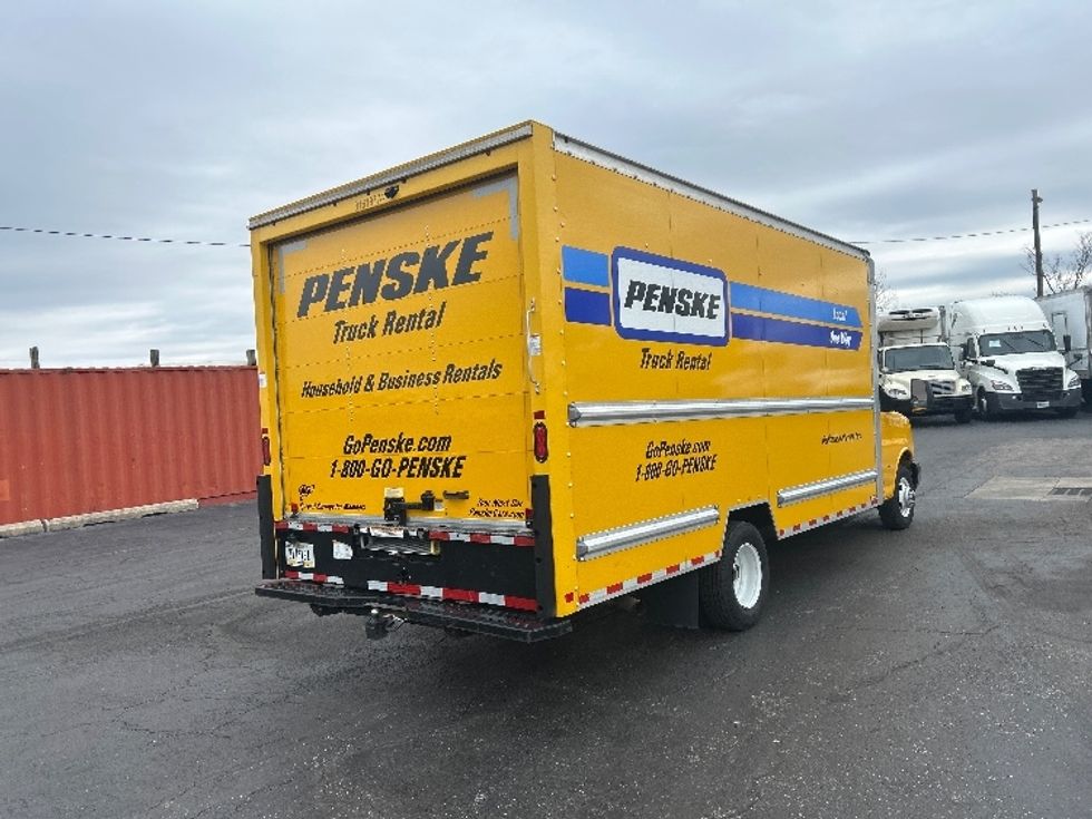 Light Duty Box Truck-Light and Medium Duty Trucks-GMC-2021-Savana G33903-Baltimore-MD-110,702\n\t\tmiles-$ 25,750 - Image 13