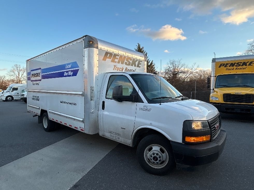 Light Duty Box Truck-Light and Medium Duty Trucks-GMC-2021-Savana G33903-Baltimore-MD-89,450\n\t\tmiles-$ 29,750 - Image 1