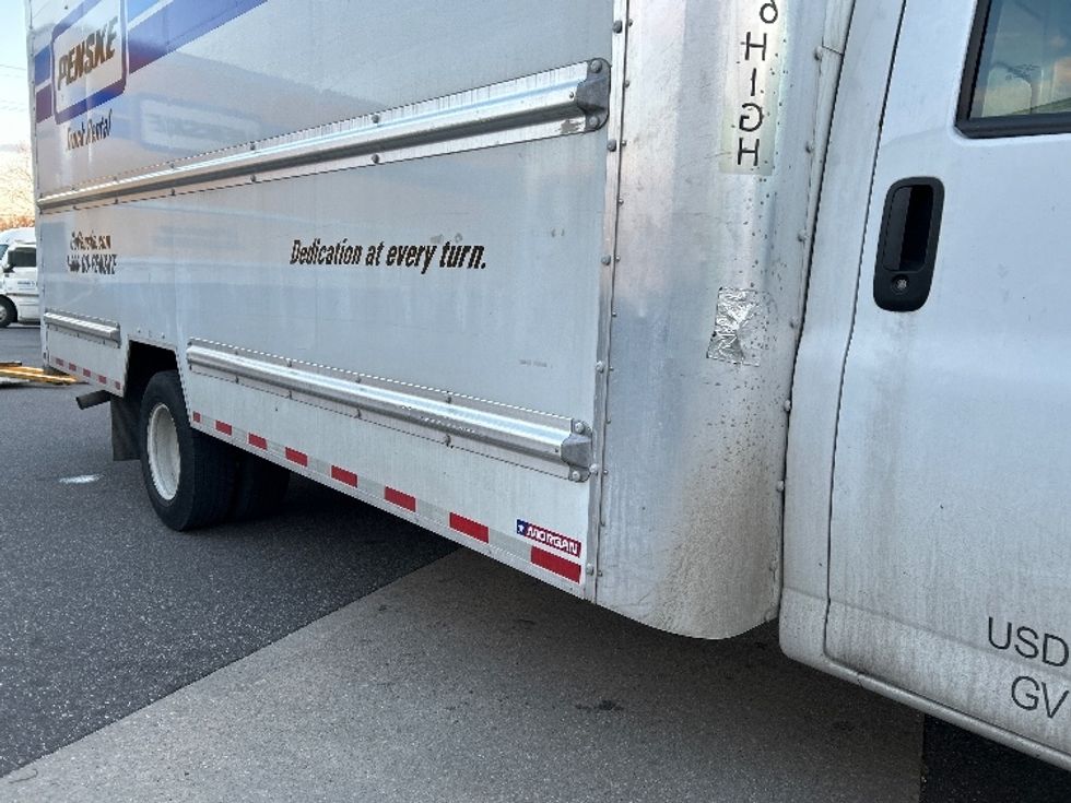 Light Duty Box Truck-Light and Medium Duty Trucks-GMC-2021-Savana G33903-Baltimore-MD-89,450\n\t\tmiles-$ 29,750 - Image 14