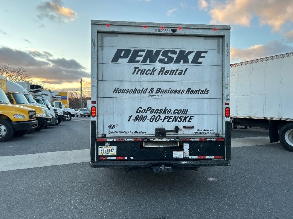 Light Duty Box Truck-Light and Medium Duty Trucks-GMC-2021-Savana G33903-Baltimore-MD-89,450\n\t\tmiles-$ 29,750 - Image 7