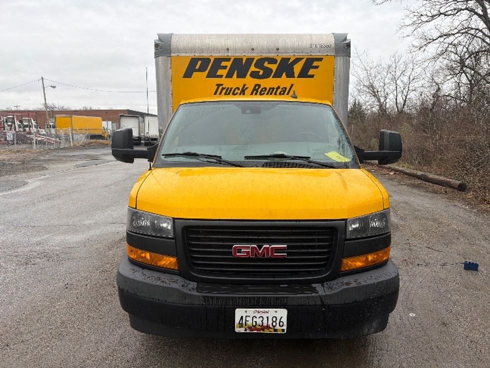 Light Duty Box Truck-Light and Medium Duty Trucks-GMC-2021-Savana G33903-Baltimore-MD-93,336\n\t\tmiles-$ 26,500 - Image 2