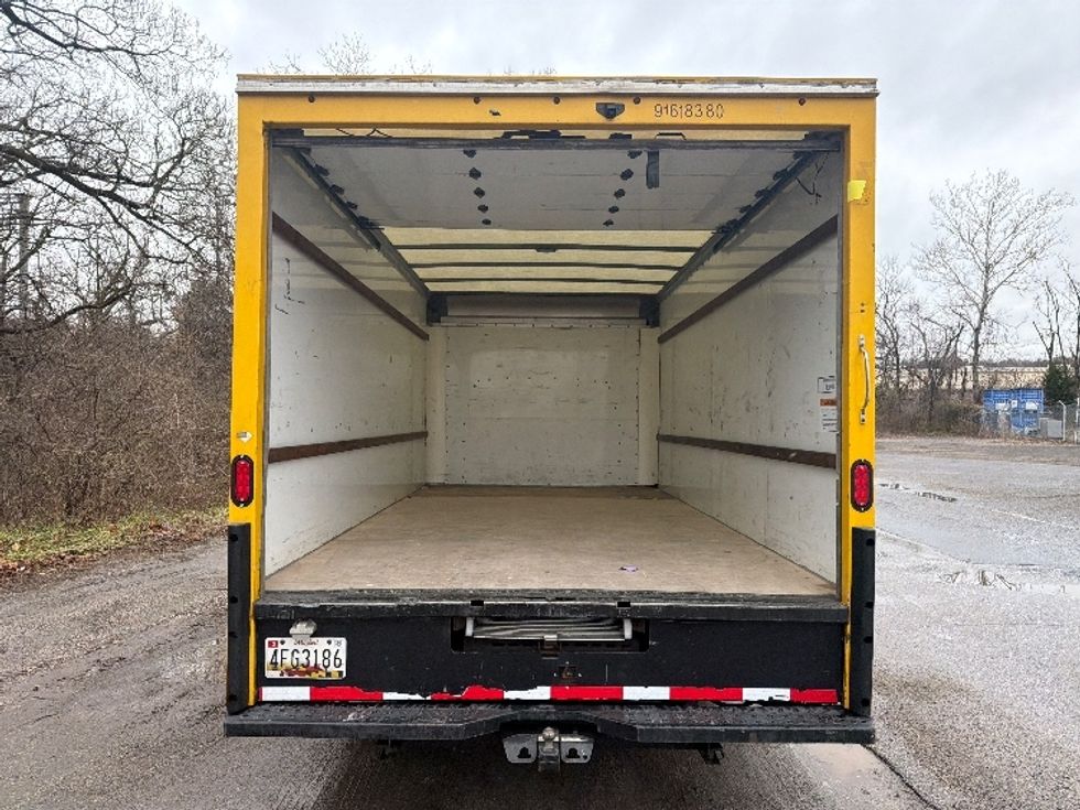 Light Duty Box Truck-Light and Medium Duty Trucks-GMC-2021-Savana G33903-Baltimore-MD-93,336\n\t\tmiles-$ 26,500 - Image 8