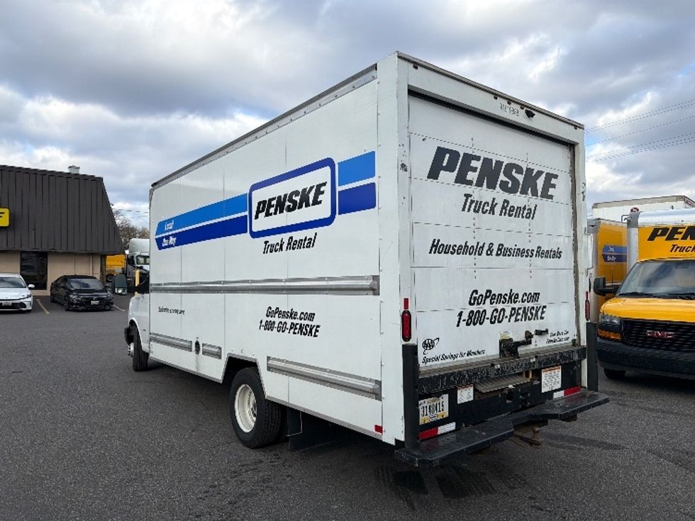 Light Duty Box Truck-Light and Medium Duty Trucks-GMC-2021-Savana G33903-Baltimore-MD-95,591\n\t\tmiles-$ 29,000 - Image 6