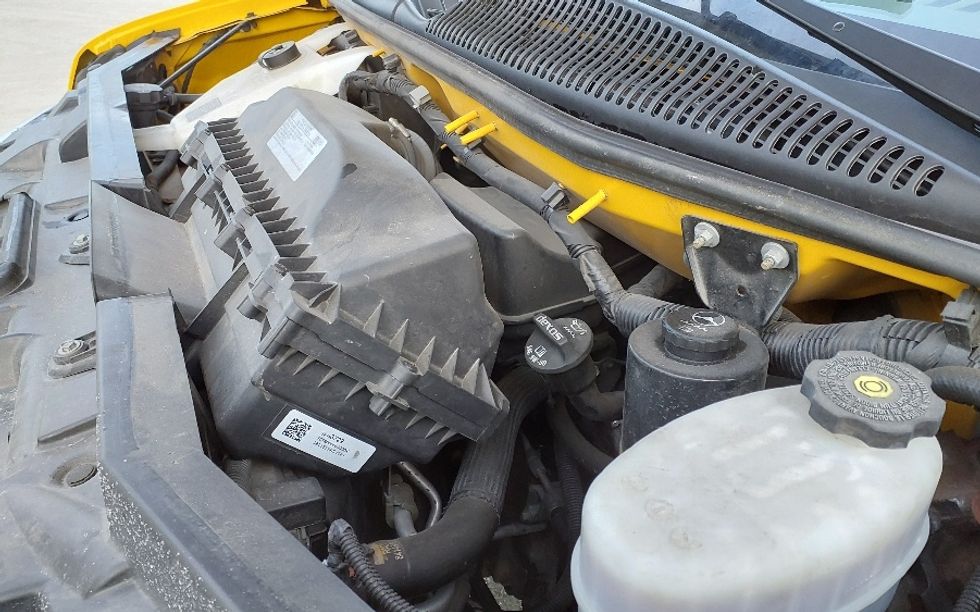 Light Duty Box Truck-Light and Medium Duty Trucks-GMC-2021-Savana G33903-Bangor-ME-97,742\n\t\tmiles-$ 25,250 - Image 24