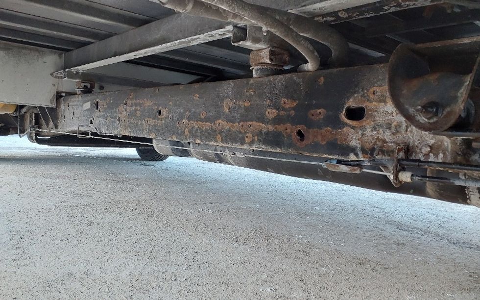 Light Duty Box Truck-Light and Medium Duty Trucks-GMC-2021-Savana G33903-Bangor-ME-97,742\n\t\tmiles-$ 25,250 - Image 5