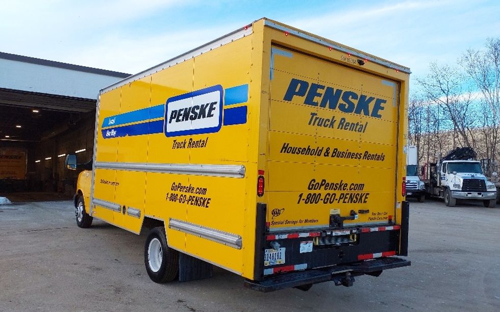 Light Duty Box Truck-Light and Medium Duty Trucks-GMC-2021-Savana G33903-Bangor-ME-97,742\n\t\tmiles-$ 25,250 - Image 6