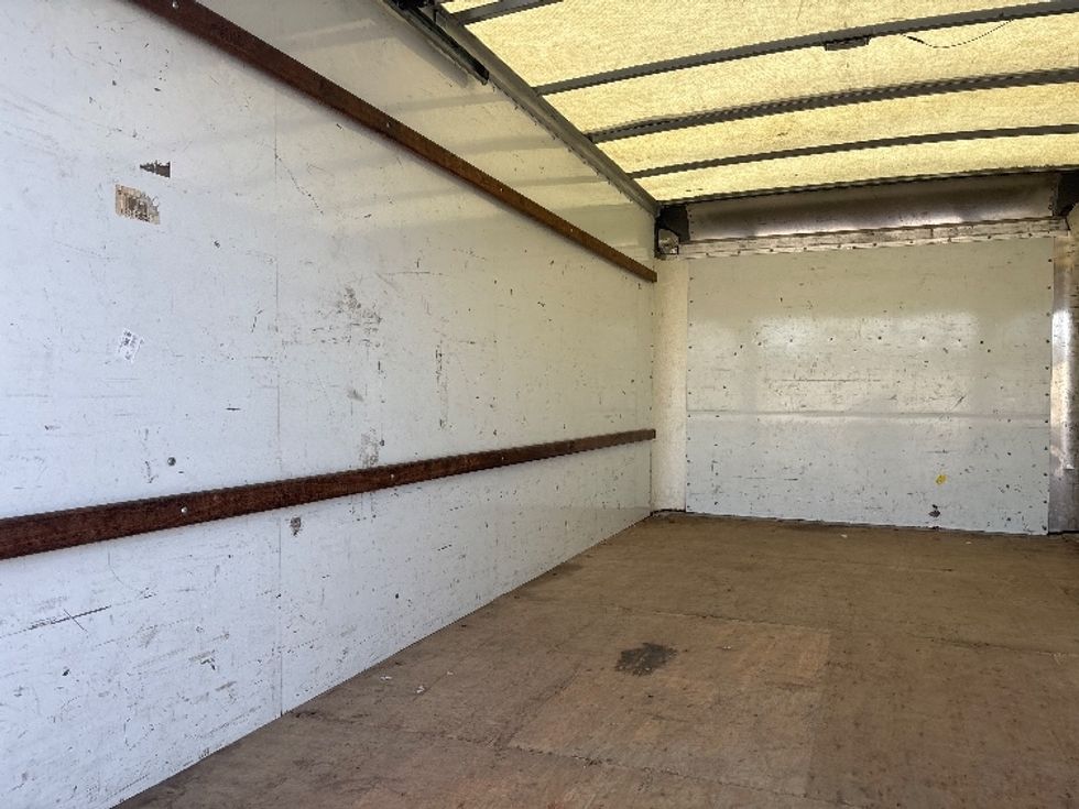 2021 GMC Savana G33903 Light Duty Box Truck