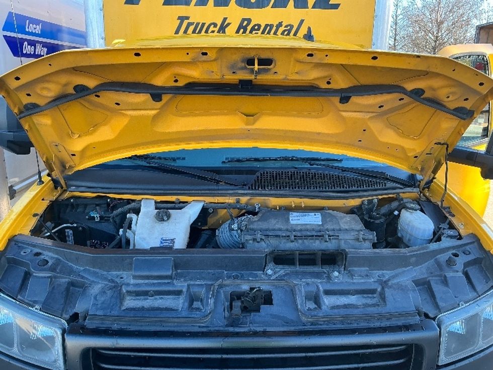 Light Duty Box Truck-Light and Medium Duty Trucks-GMC-2021-Savana G33903-Baton Rouge-LA-101,581\n\t\tmiles-$ 26,250 - Image 22