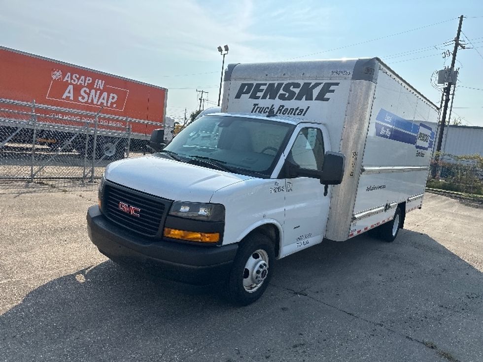 Light Duty Box Truck-Light and Medium Duty Trucks-GMC-2021-Savana G33903-Baton Rouge-LA-120,026\n\t\tmiles-$ 25,750 - Image 3
