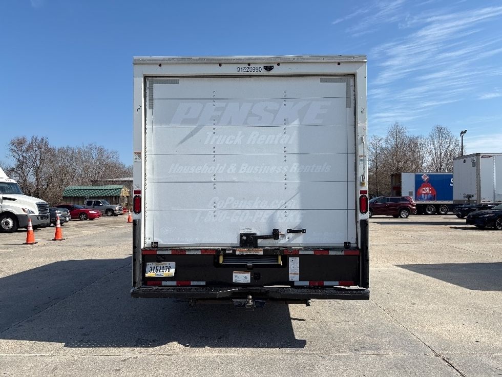 Light Duty Box Truck-Light and Medium Duty Trucks-GMC-2021-Savana G33903-Baton Rouge-LA-129,109\n\t\tmiles-$ 25,750 - Image 6
