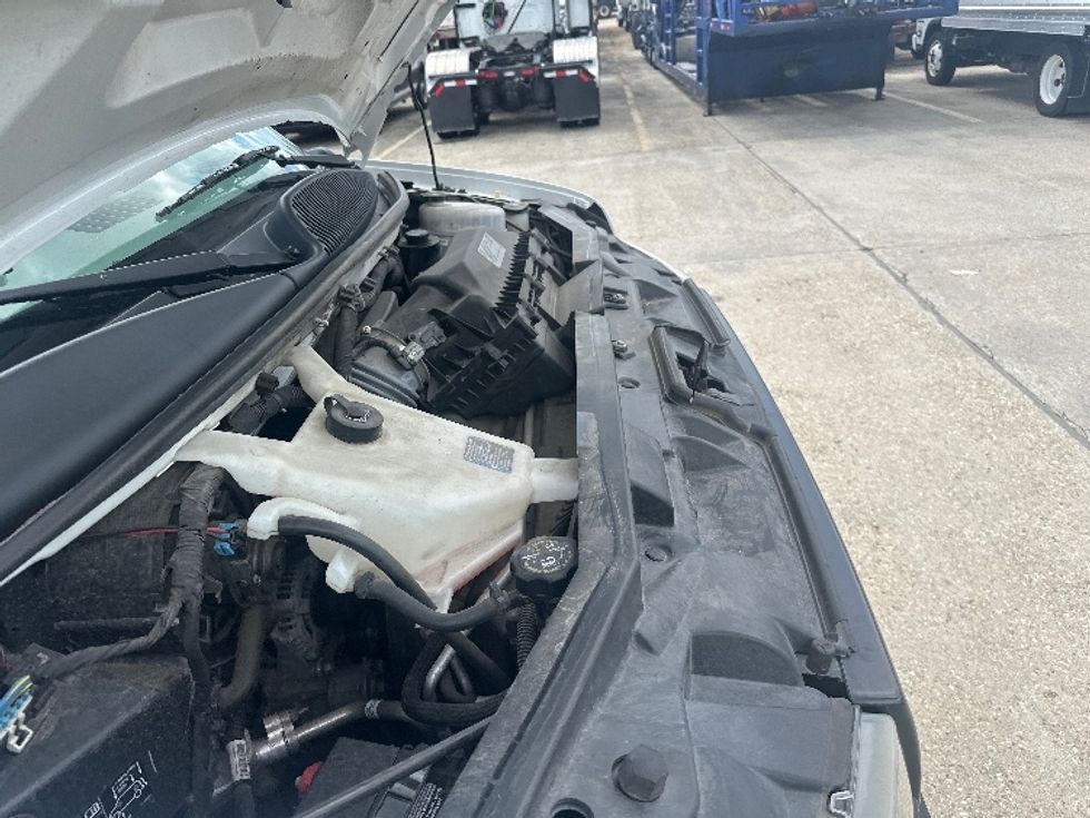 Light Duty Box Truck-Light and Medium Duty Trucks-GMC-2021-Savana G33903-Baton Rouge-LA-75,151\n\t\tmiles-$ 32,250 - Image 21