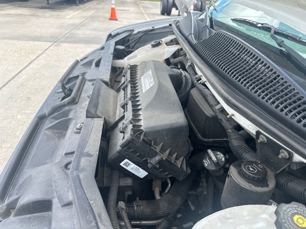 Light Duty Box Truck-Light and Medium Duty Trucks-GMC-2021-Savana G33903-Baton Rouge-LA-75,151\n\t\tmiles-$ 32,250 - Image 22