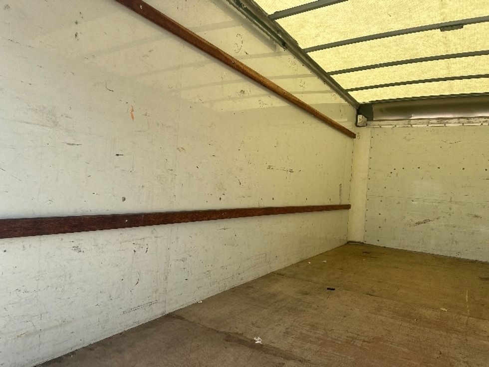 Light Duty Box Truck-Light and Medium Duty Trucks-GMC-2021-Savana G33903-Baton Rouge-LA-75,151\n\t\tmiles-$ 32,250 - Image 9