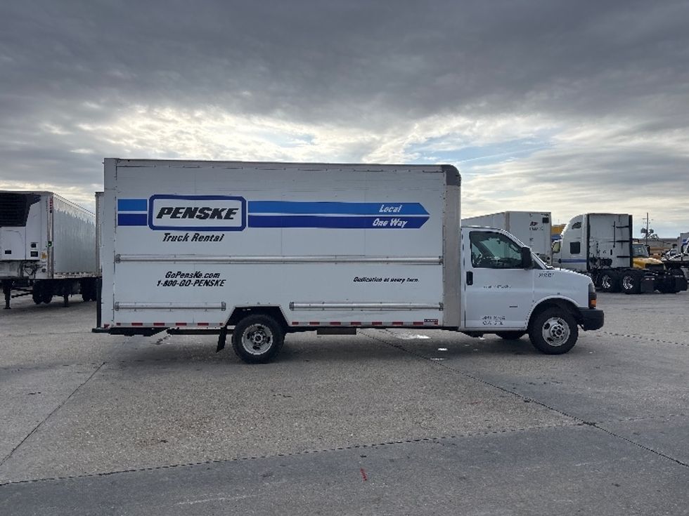 Light Duty Box Truck-Light and Medium Duty Trucks-GMC-2021-Savana G33903-Baton Rouge-LA-78,353\n\t\tmiles-$ 31,750 - Image 15