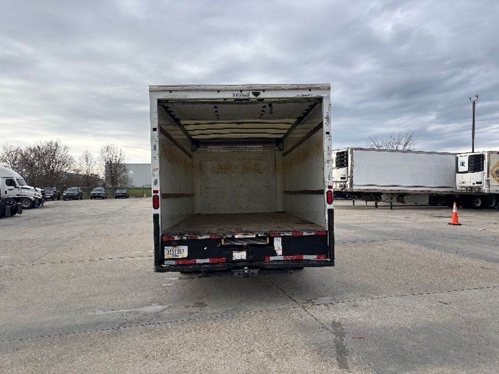 Light Duty Box Truck-Light and Medium Duty Trucks-GMC-2021-Savana G33903-Baton Rouge-LA-78,353\n\t\tmiles-$ 31,750 - Image 8