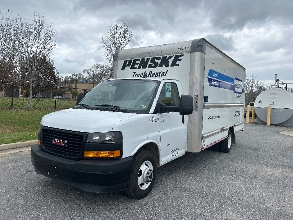 Light Duty Box Truck-Light and Medium Duty Trucks-GMC-2021-Savana G33903-Baton Rouge-LA-78,577\n\t\tmiles-$ 31,750 - Image 3