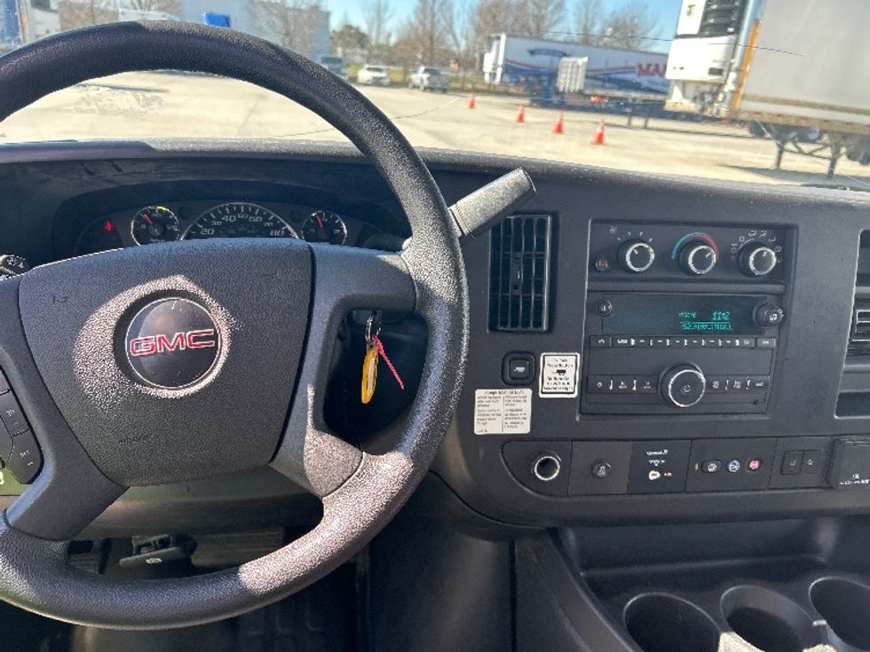 Light Duty Box Truck-Light and Medium Duty Trucks-GMC-2021-Savana G33903-Baton Rouge-LA-87,349\n\t\tmiles-$ 30,750 - Image 15