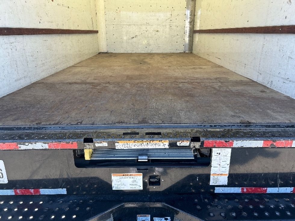 Light Duty Box Truck-Light and Medium Duty Trucks-GMC-2021-Savana G33903-Baton Rouge-LA-87,349\n\t\tmiles-$ 30,750 - Image 8