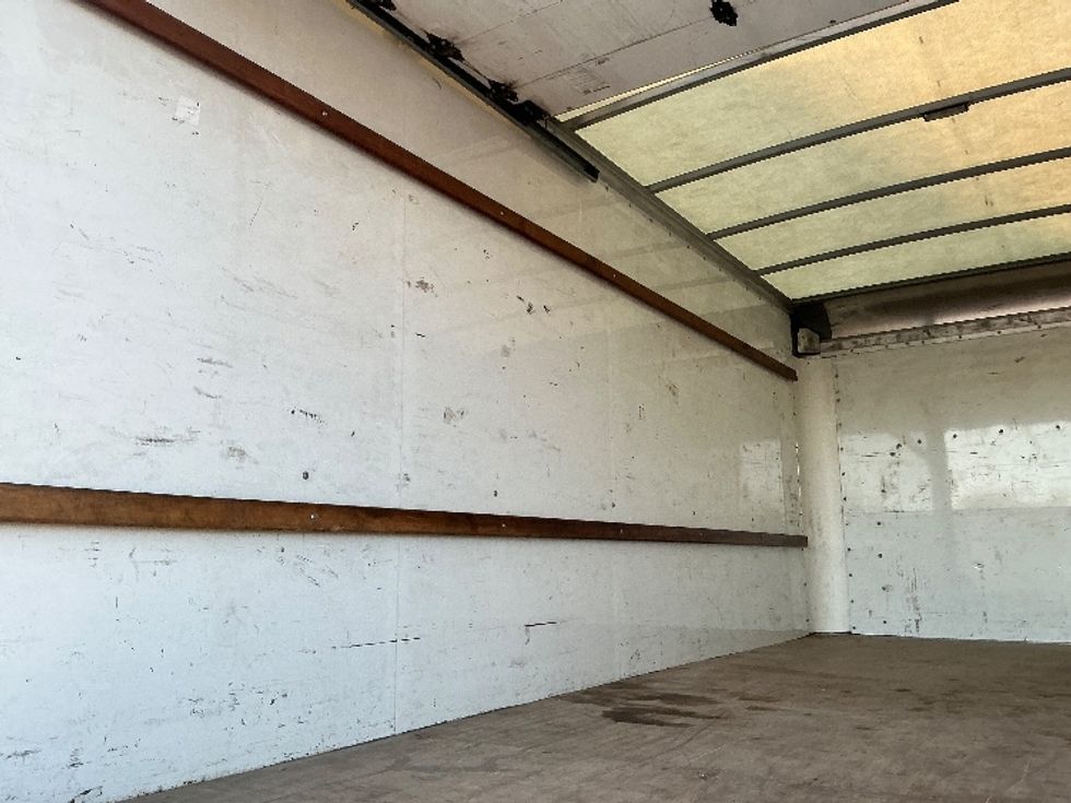 Light Duty Box Truck-Light and Medium Duty Trucks-GMC-2021-Savana G33903-Baton Rouge-LA-87,459\n\t\tmiles-$ 30,750 - Image 10