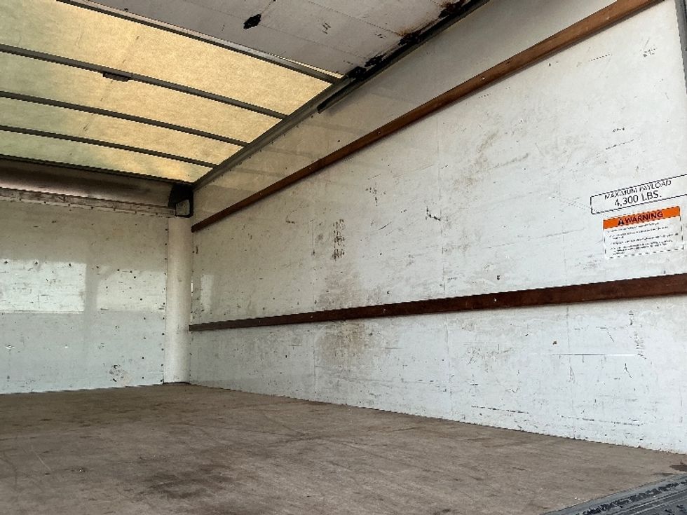 Light Duty Box Truck-Light and Medium Duty Trucks-GMC-2021-Savana G33903-Baton Rouge-LA-87,459\n\t\tmiles-$ 30,750 - Image 11