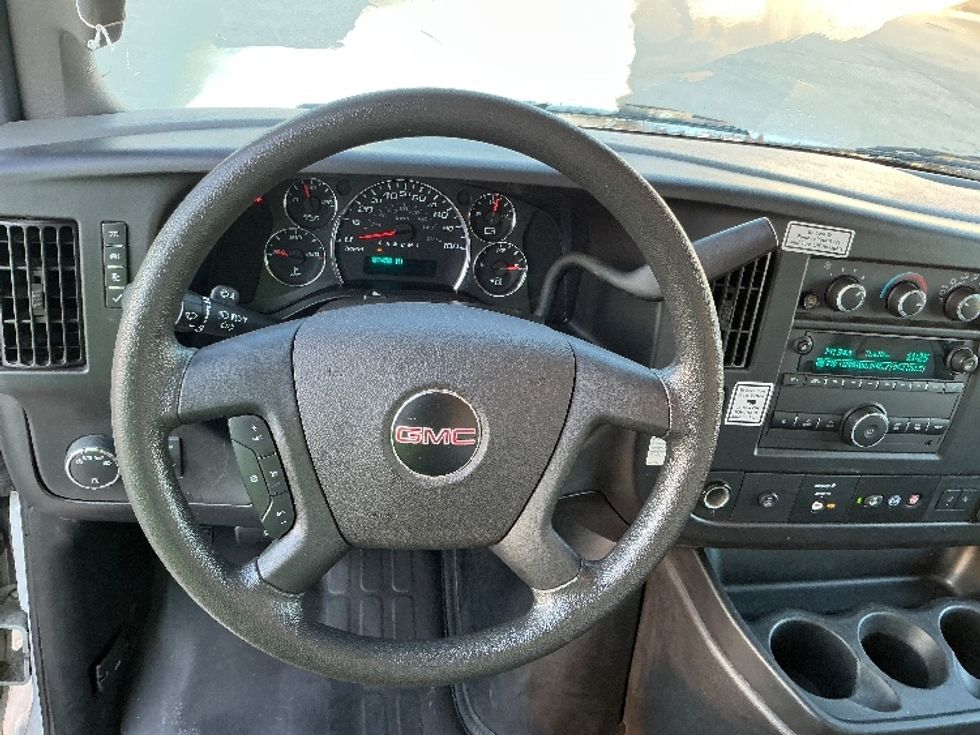 Light Duty Box Truck-Light and Medium Duty Trucks-GMC-2021-Savana G33903-Baton Rouge-LA-87,459\n\t\tmiles-$ 30,750 - Image 16